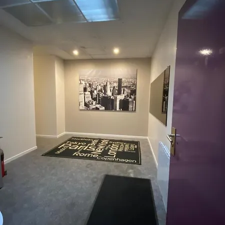 A Mai Hyper Centre, 26 Rue Saint Dizier